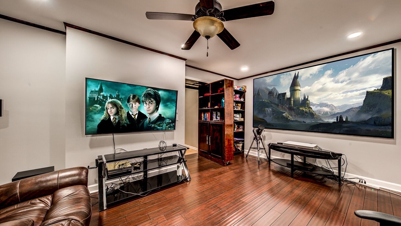 Photo of Livingroom in Morton Grove