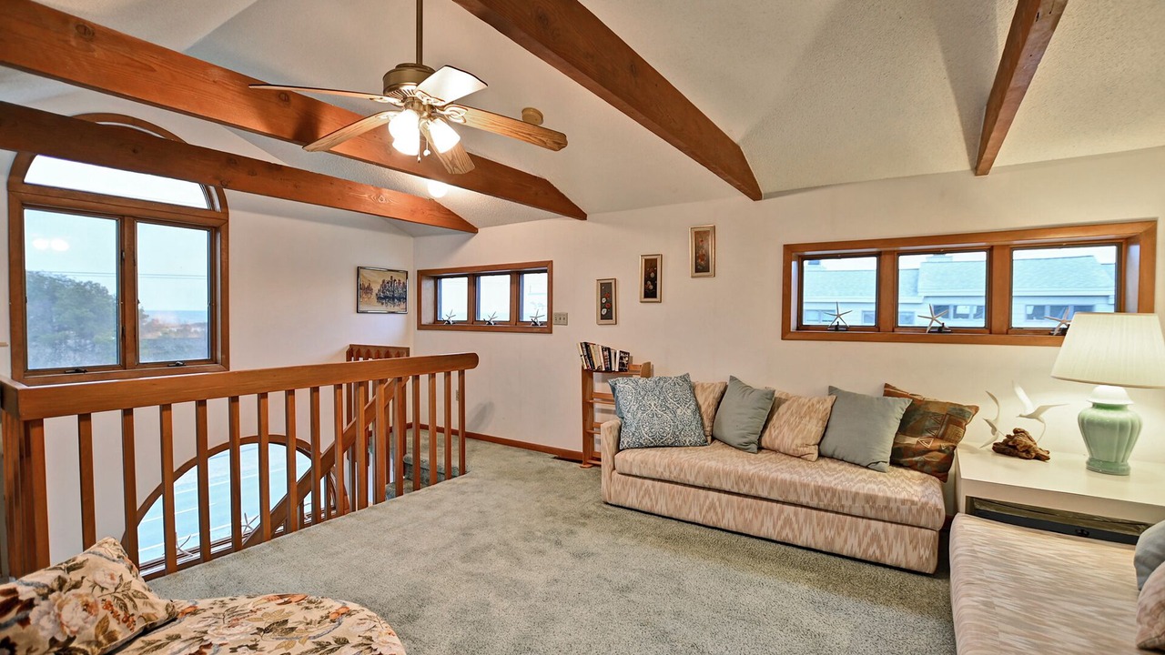 Photo of Livingroom in Fenwick Island