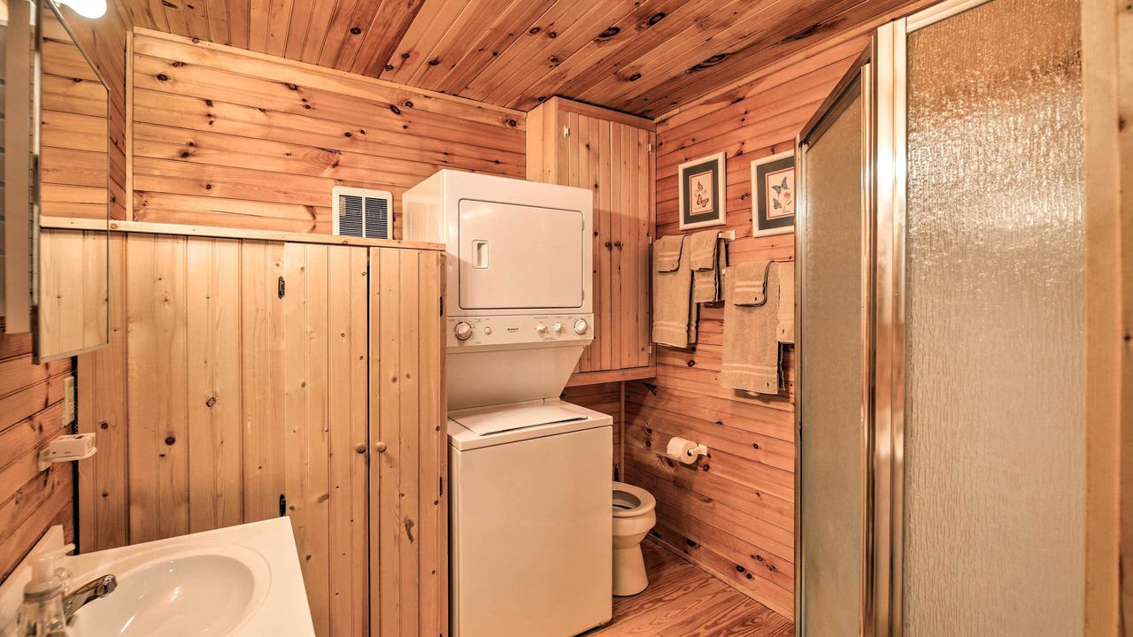 Photo of Bathroom in Butler