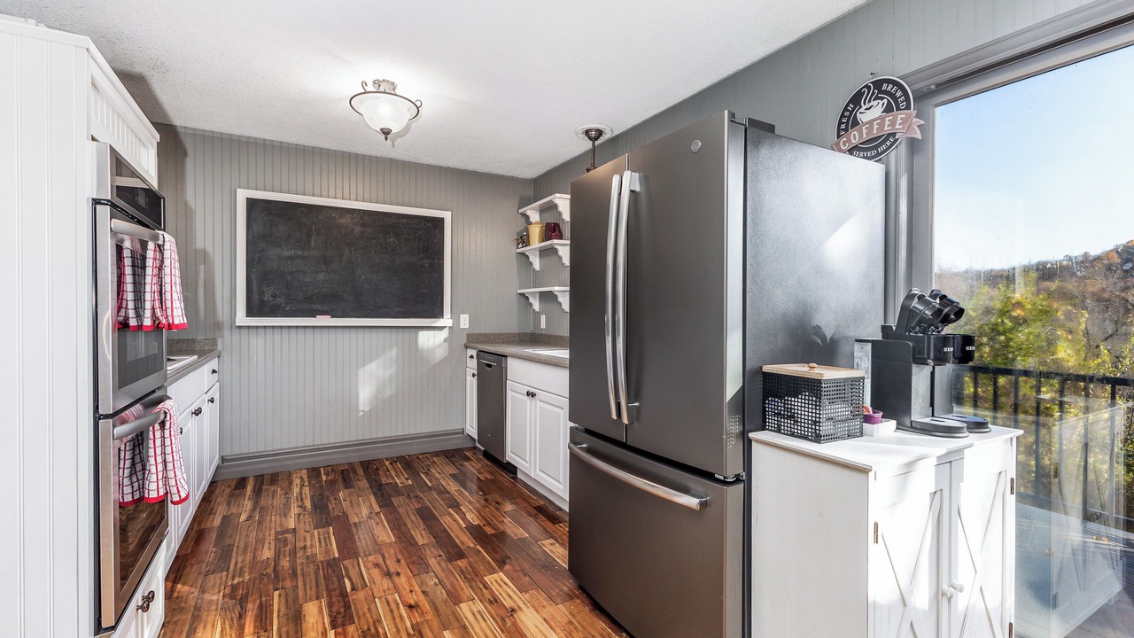 Photo of Kitchen in Table Mound