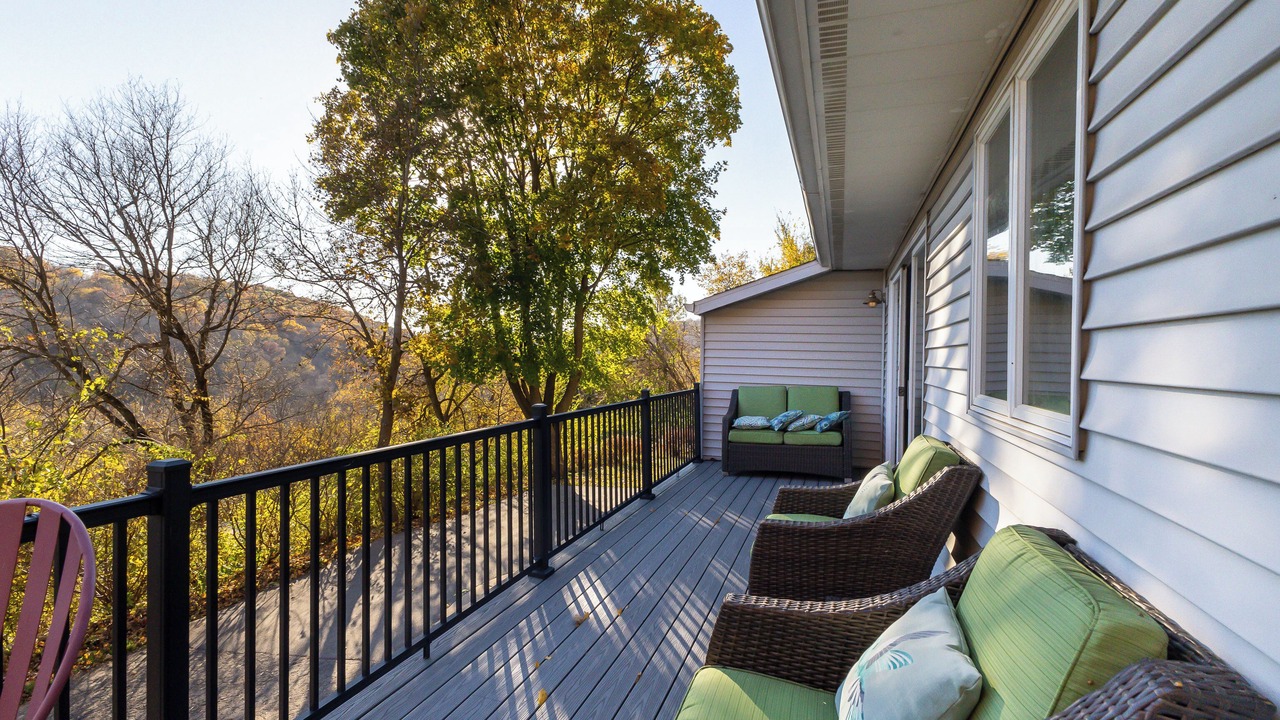Photo of Patio Balcony in Table Mound