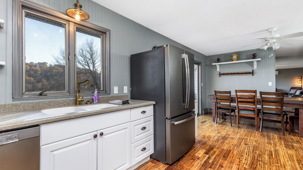 Photo of Kitchen in Table Mound