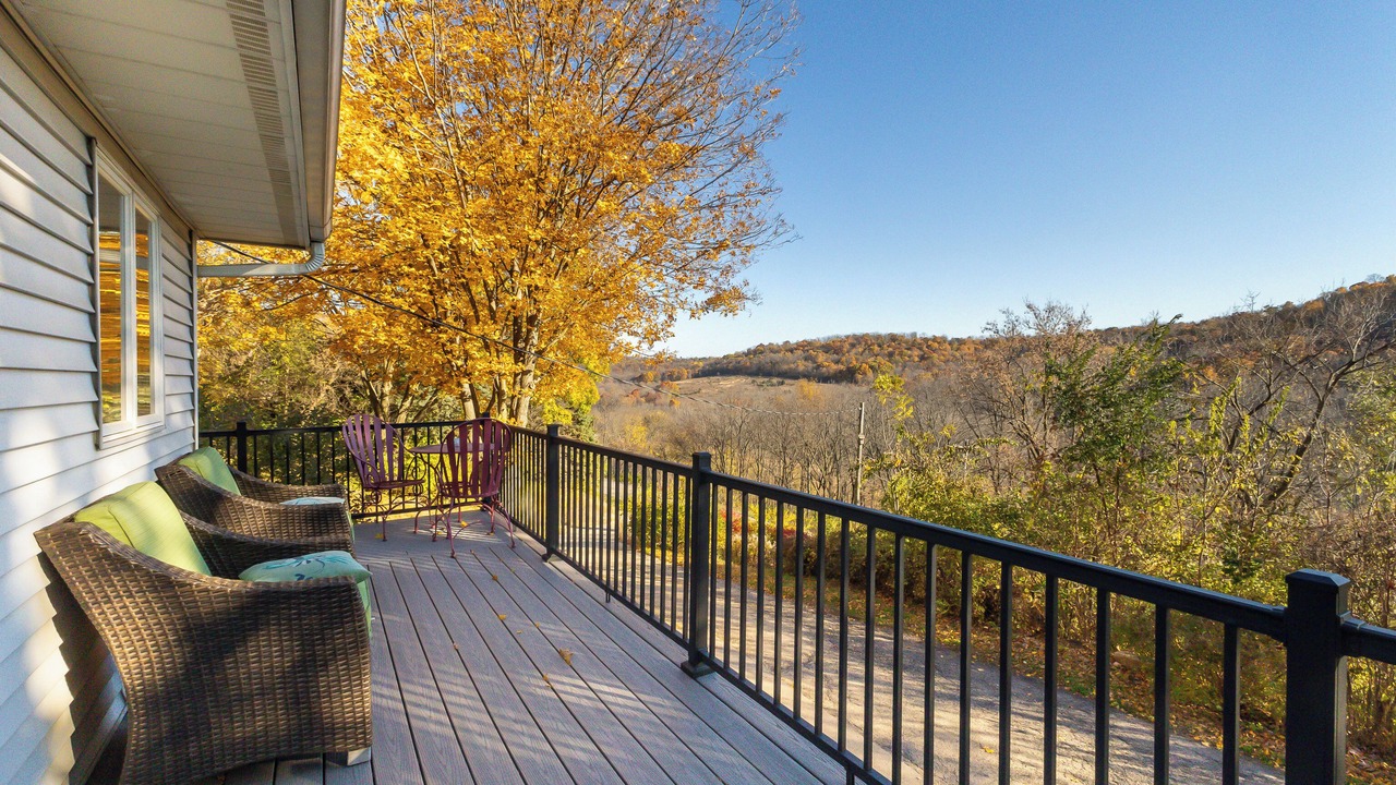 Photo of Patio Balcony in Table Mound