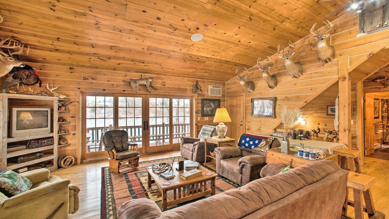 Photo of Others in Putnam County
