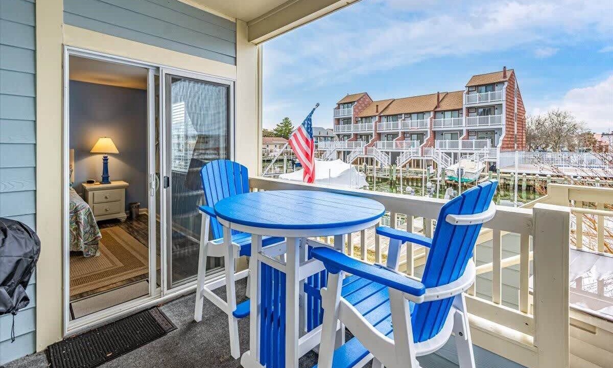 Photo of Outdoor in Heron Harbour Isle