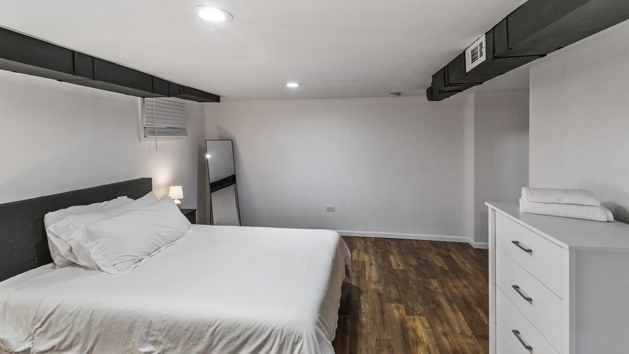 Photo of Bedroom in Libertyville