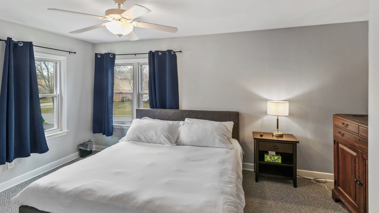 Photo of Bedroom in Libertyville