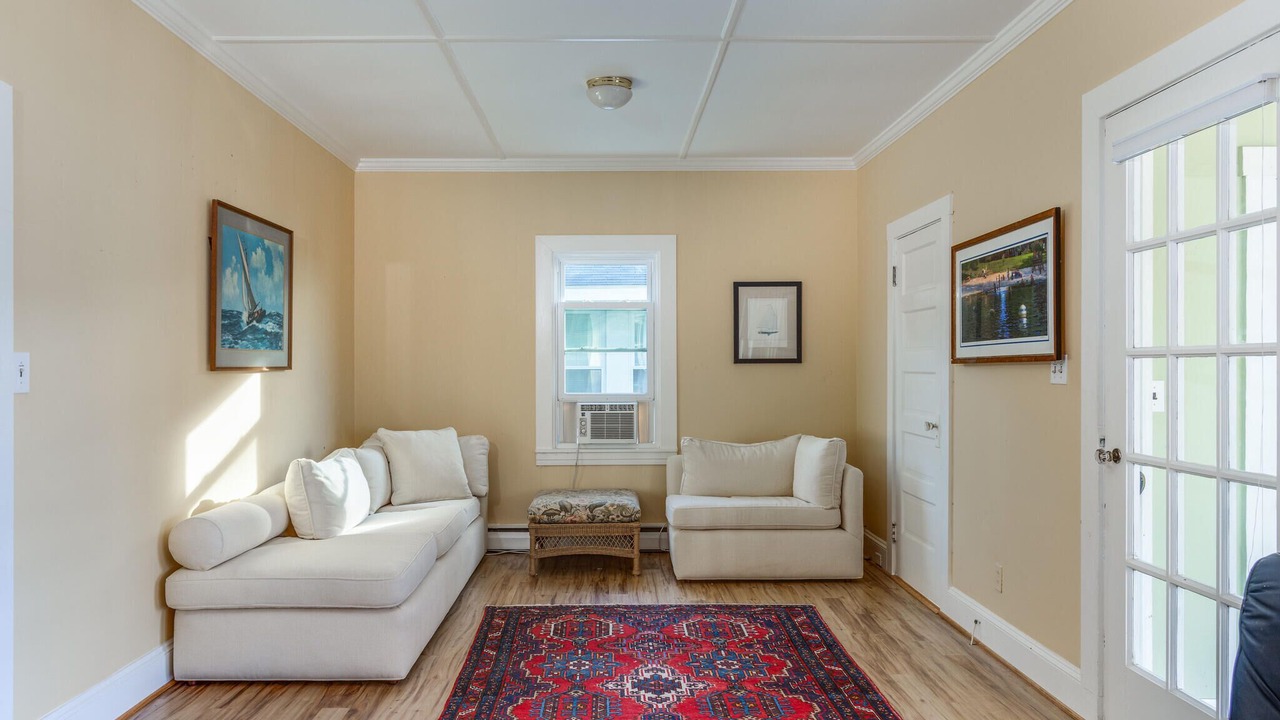 Photo of Livingroom in Croom