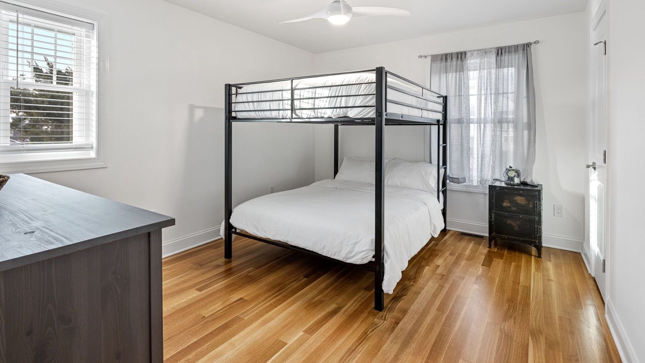 Photo of Bedroom in Point Pleasant Beach