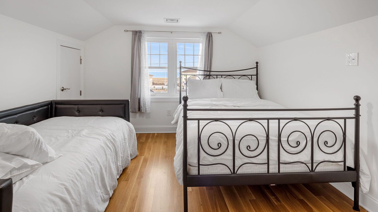 Photo of Bedroom in Point Pleasant Beach