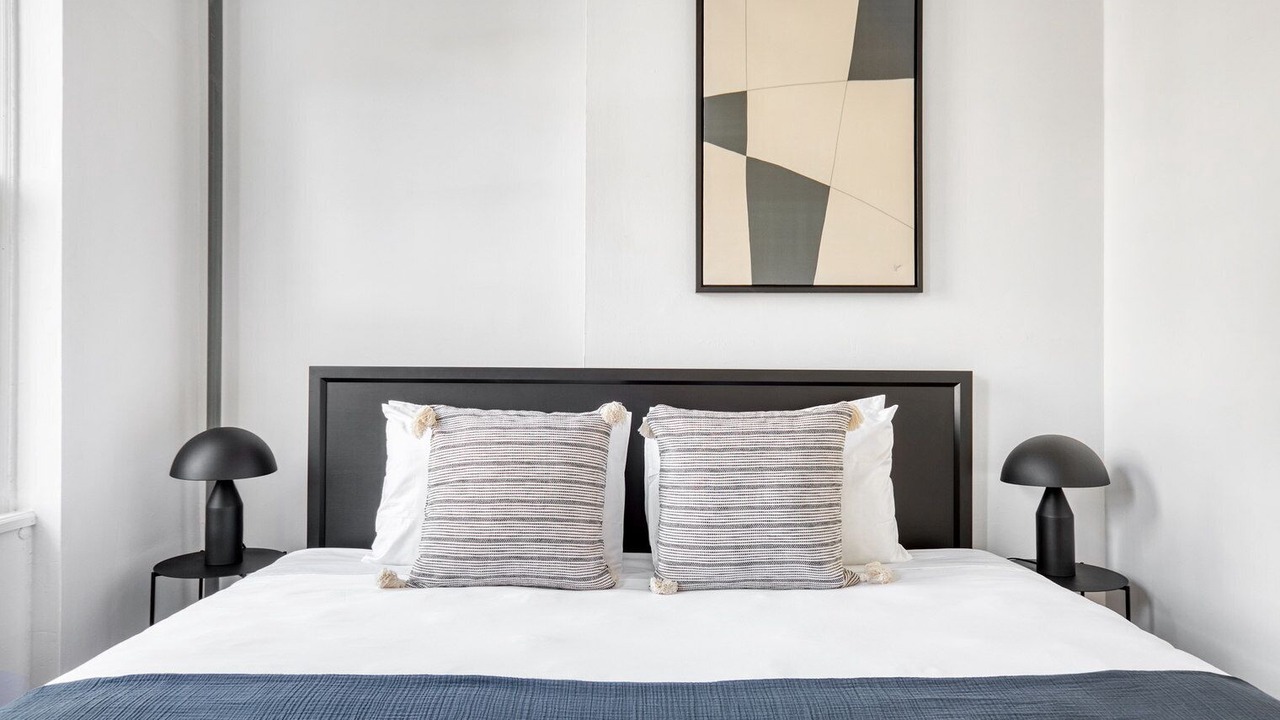 Photo of Bedroom in Carroll Gardens