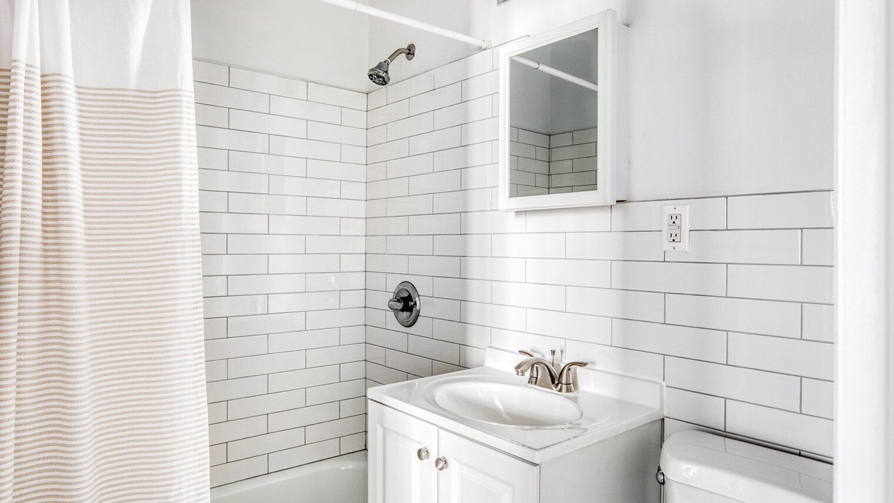 Photo of Bathroom in Carroll Gardens
