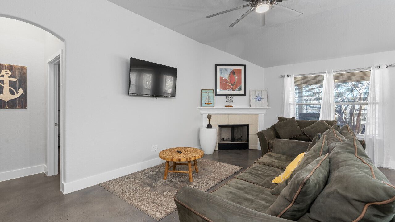 Photo of Bedroom in Chandler Creek