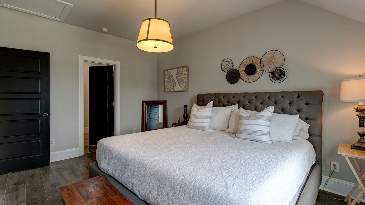 Photo of Bedroom in Lake Carolina