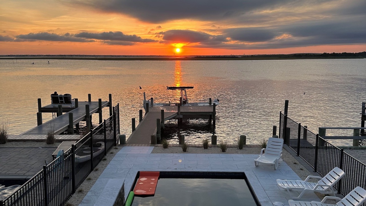 Photo of Patio Balcony in Ship Bottom