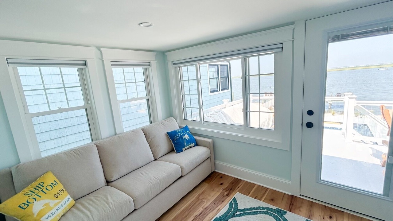 Photo of Livingroom in Ship Bottom