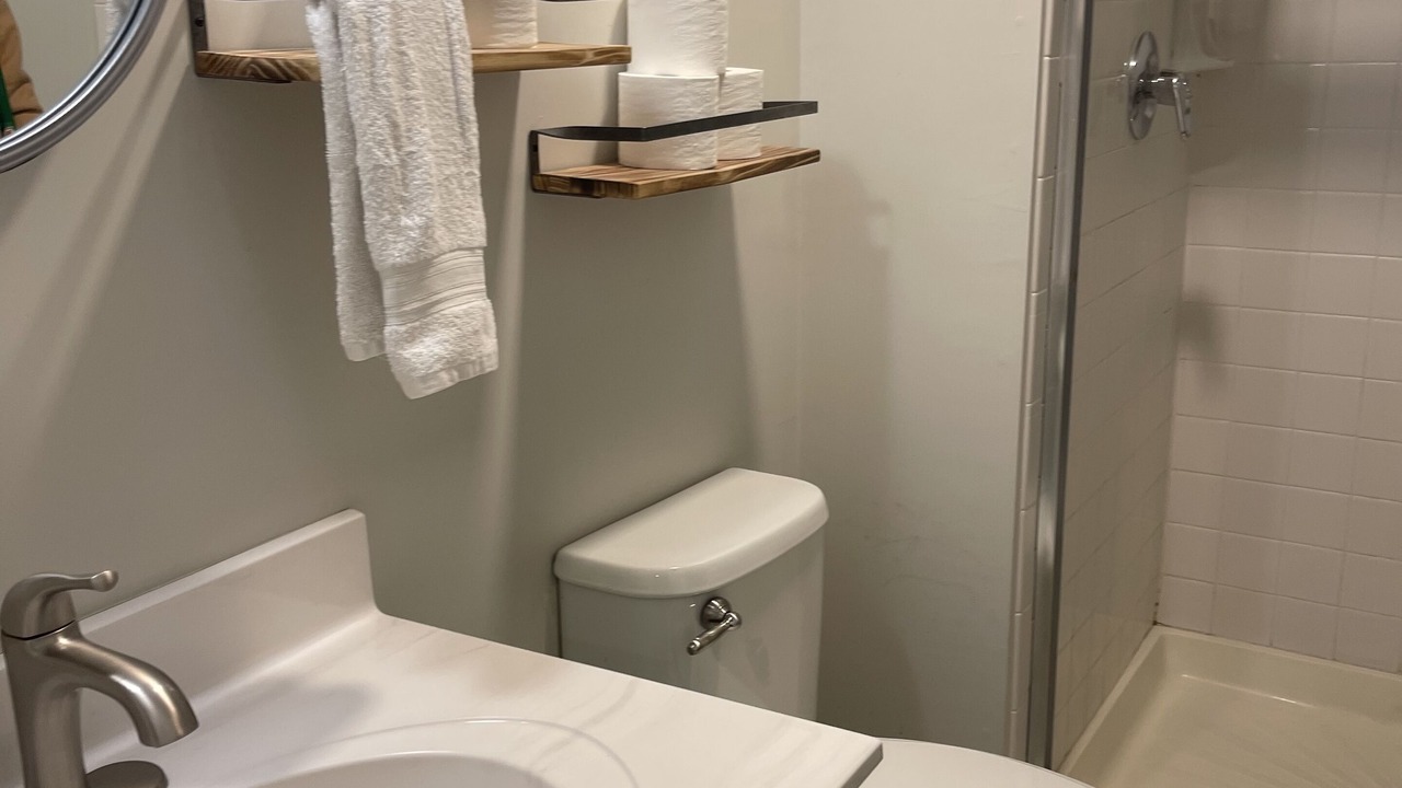 Photo of Bathroom in Greentree