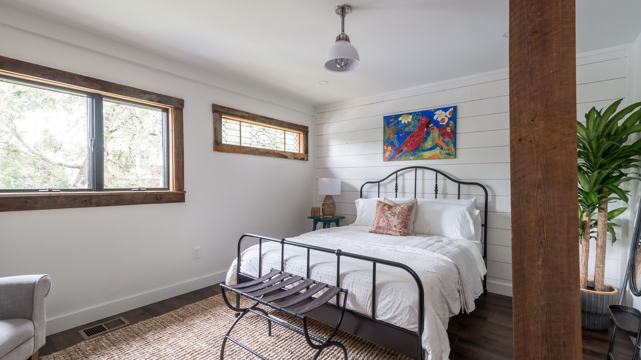 Photo of Bedroom in Roswell