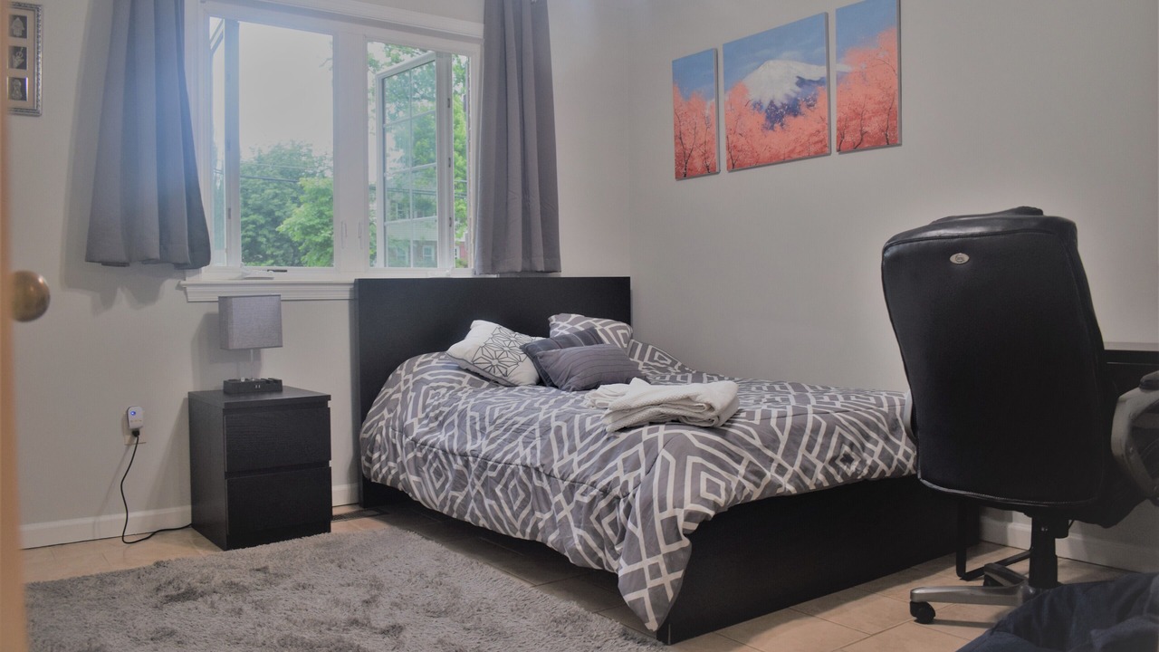 Photo of Bedroom in Redland