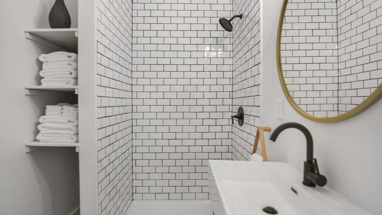 Photo of Bathroom in Roswell