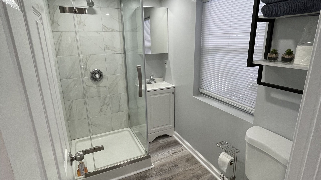 Photo of Bathroom in Anacostia