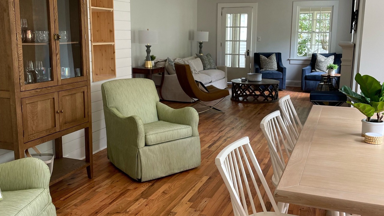 Photo of Livingroom in LaGrange