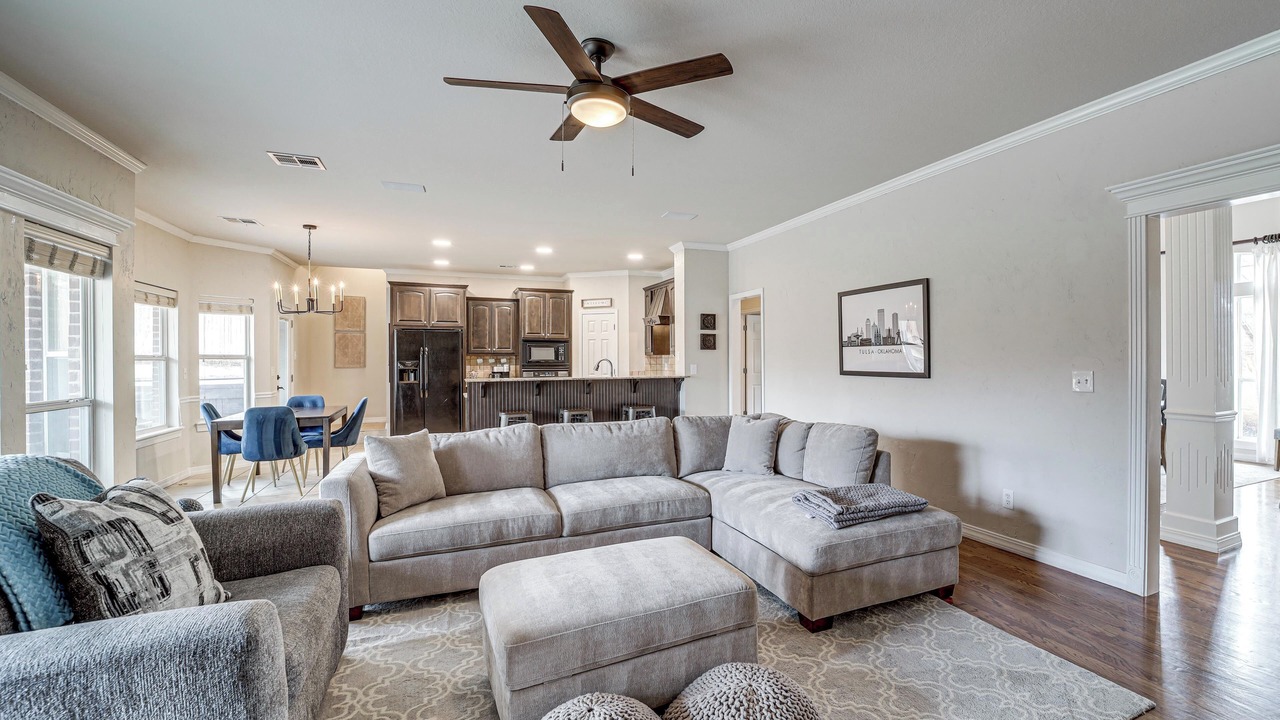 Photo of Livingroom in South Tulsa