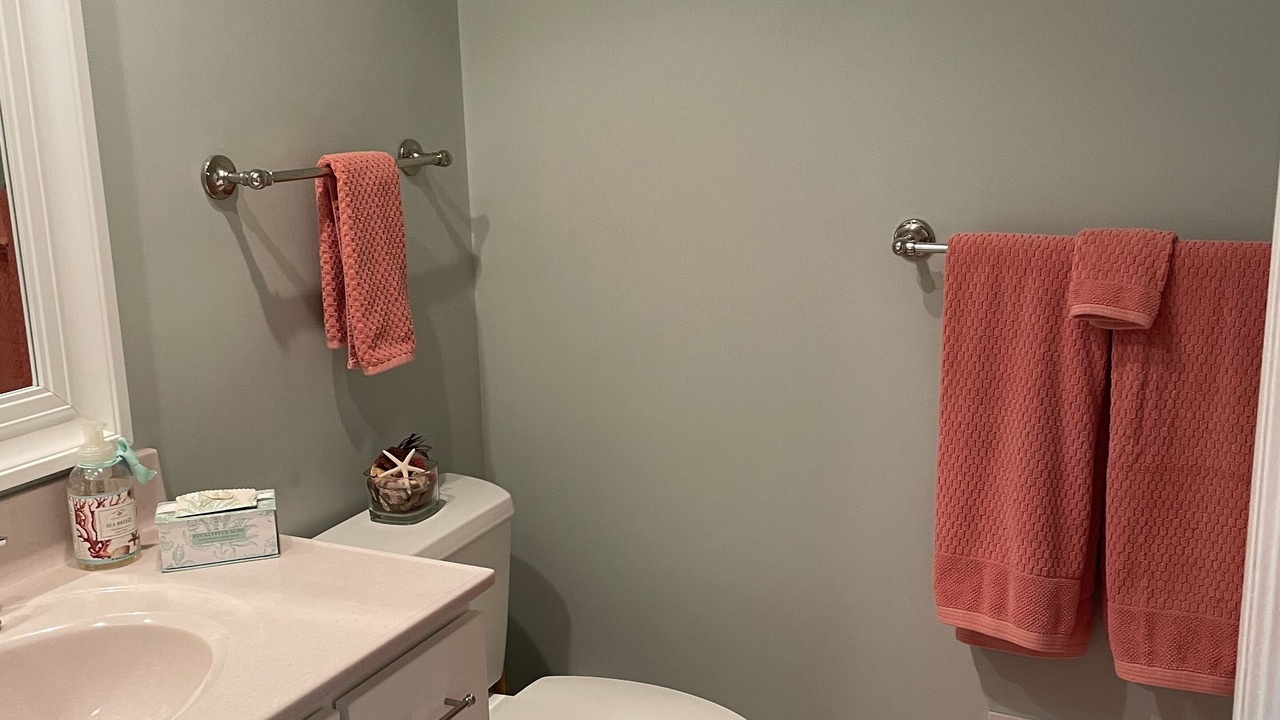 Photo of Bathroom in Heron Harbour Isle
