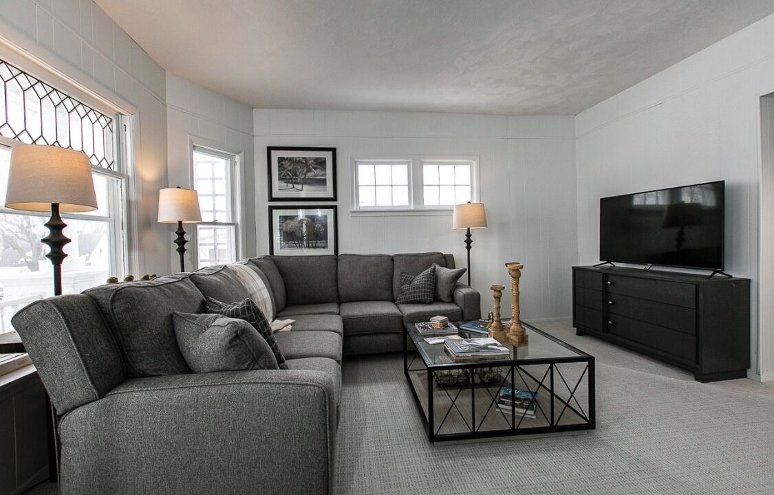 Photo of Livingroom in Dyersville