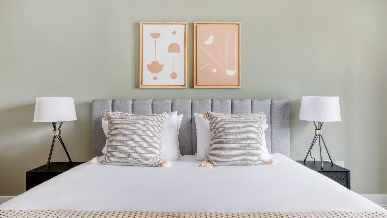 Photo of Bedroom in Crystal City