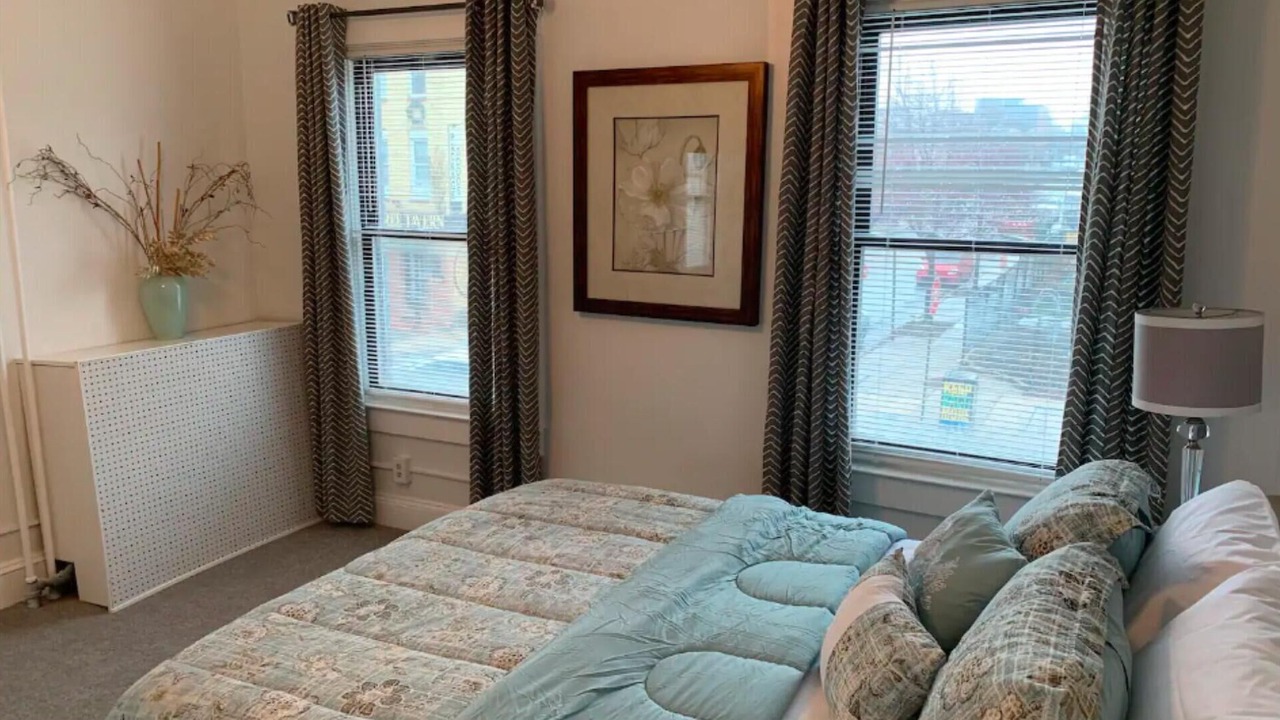 Photo of Bedroom in South Baltimore