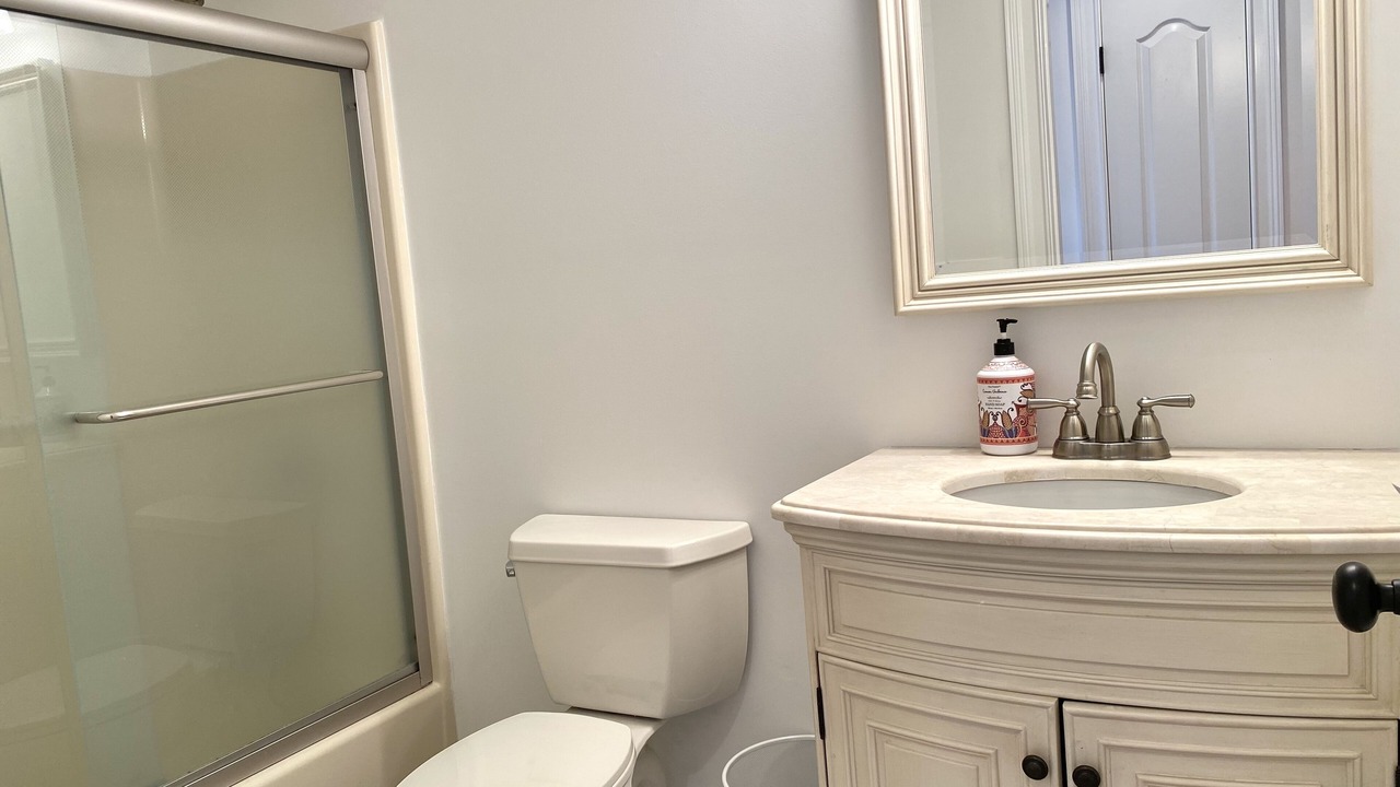 Photo of Bathroom in Long Branch