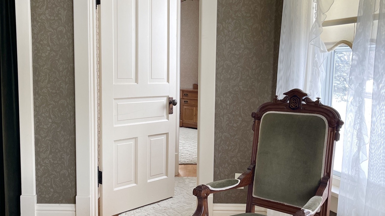 Photo of Bedroom in Hebron