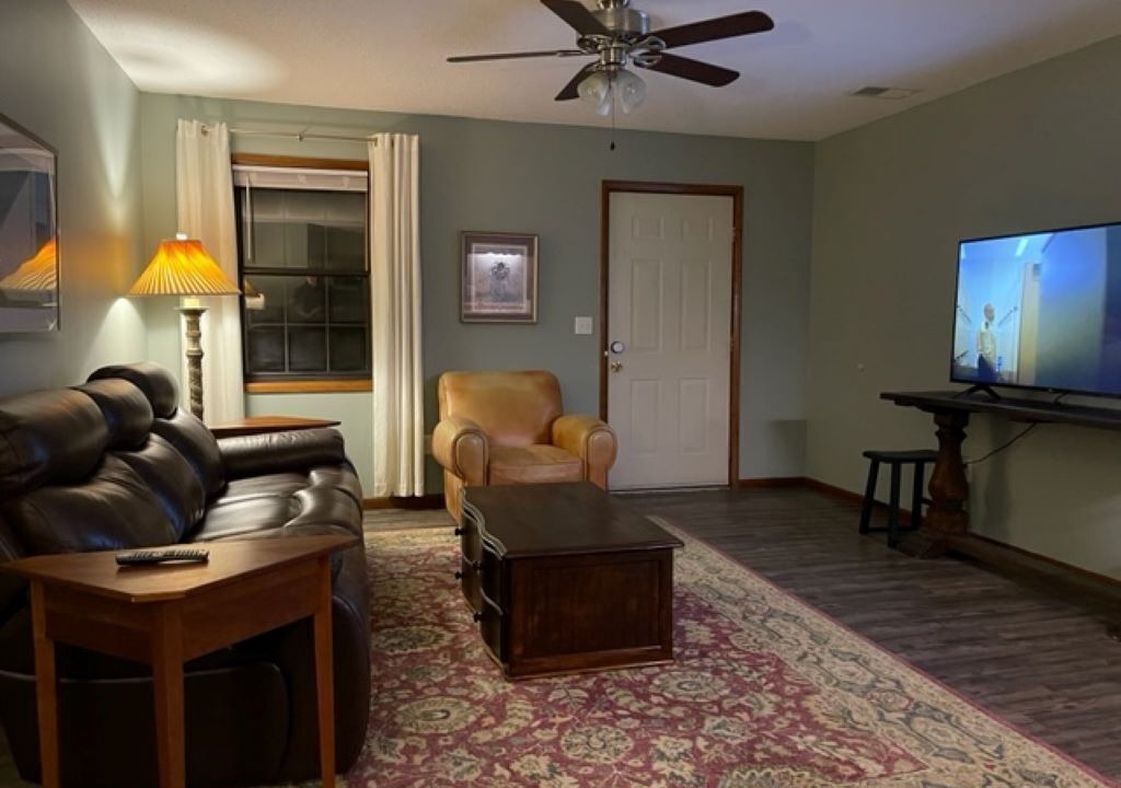 Photo of Livingroom in Cullman