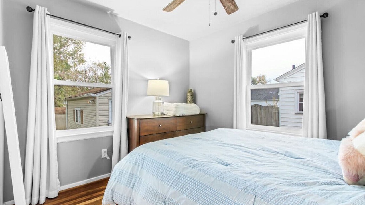 Photo of Bedroom in Peoria Heights