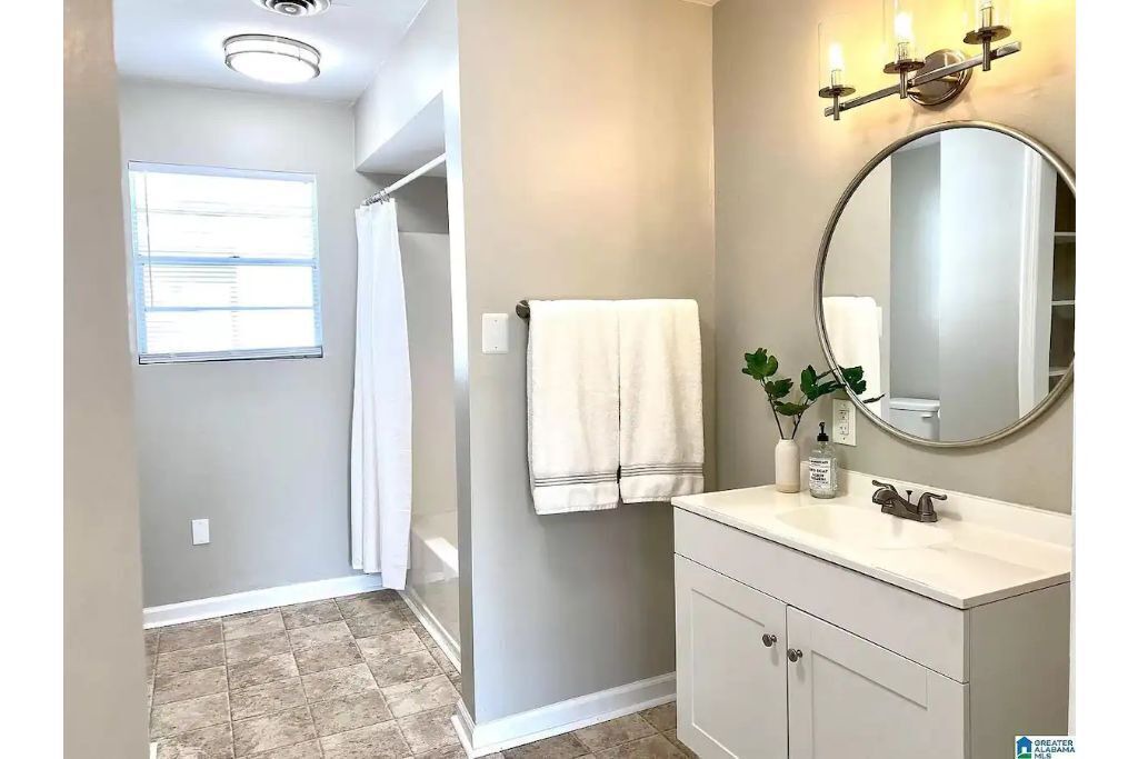 Photo of Bedroom in Crestline Heights