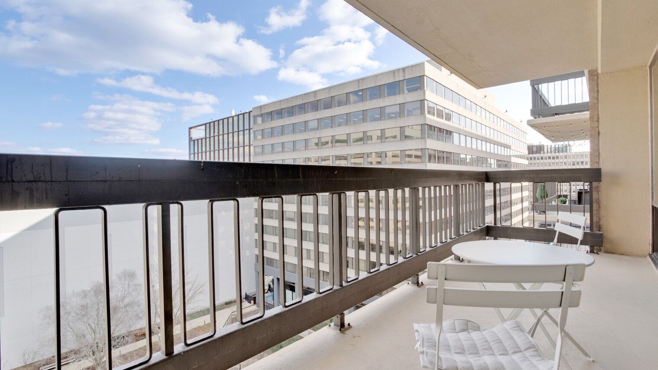 Photo of Outdoor in Crystal City