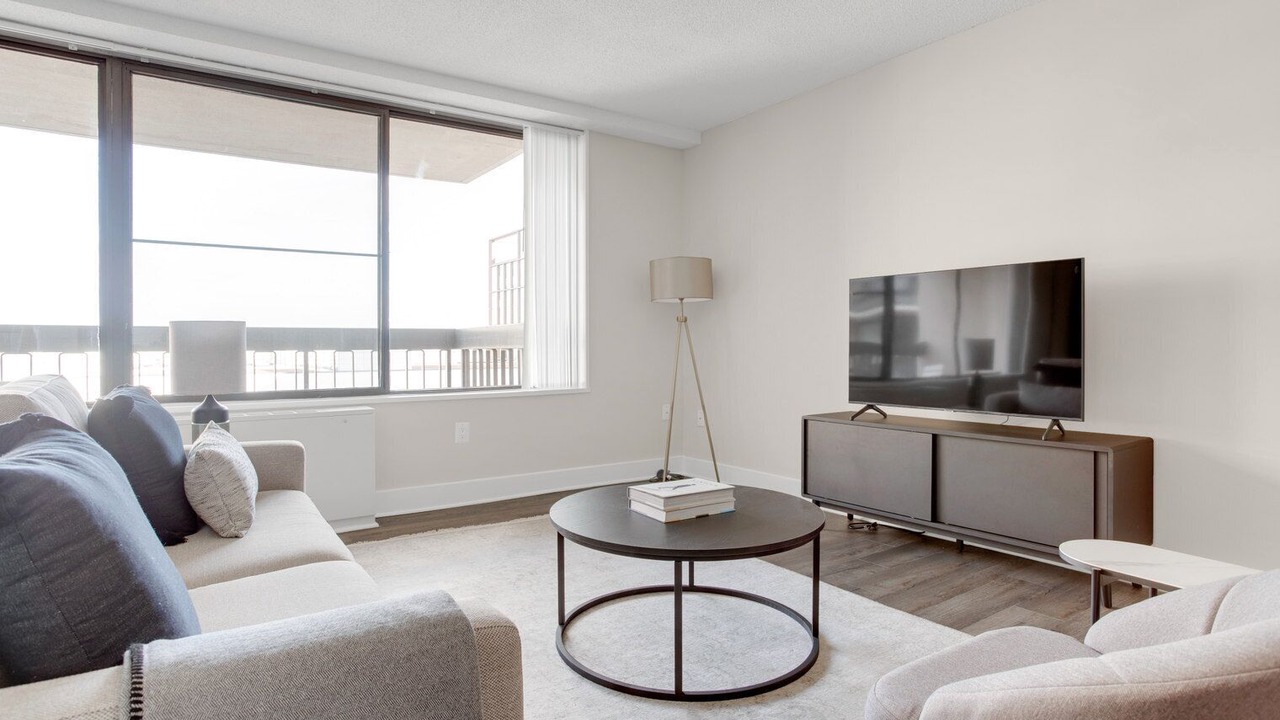 Photo of Livingroom in Crystal City