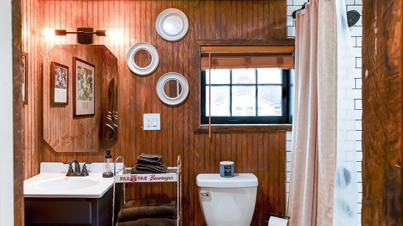 Photo of Bathroom in Berryville