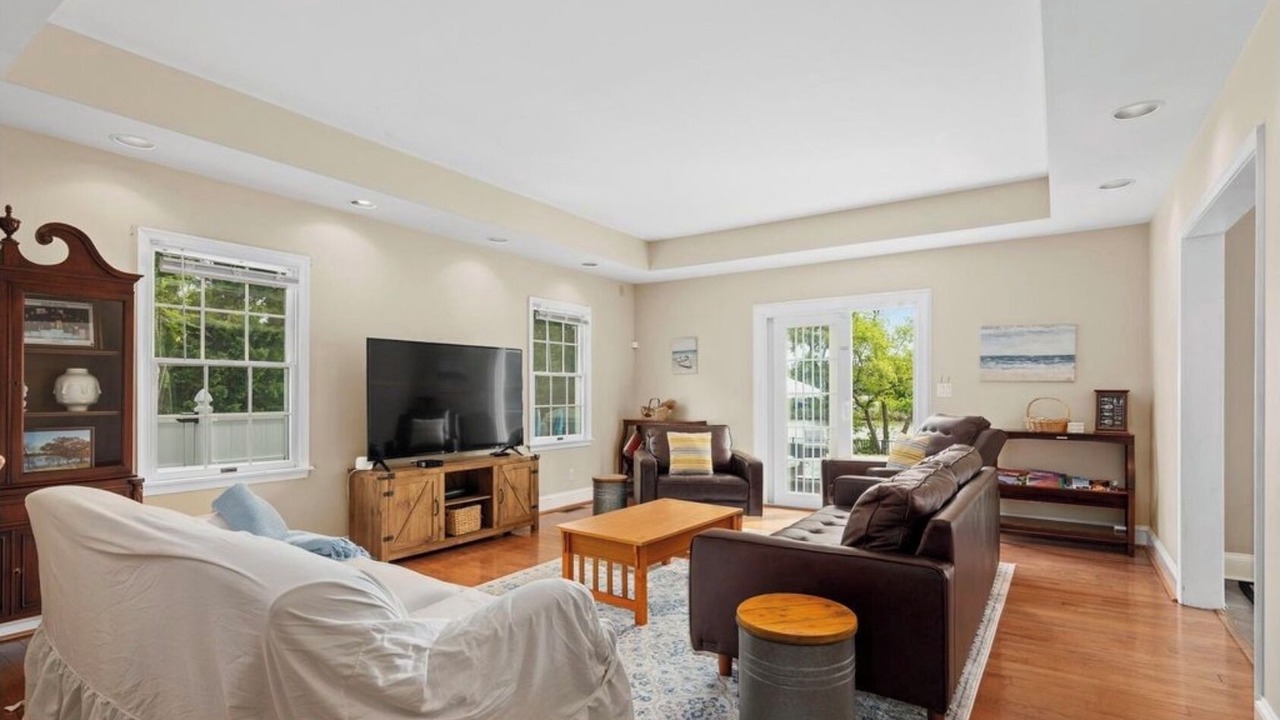 Photo of Livingroom in Secretary