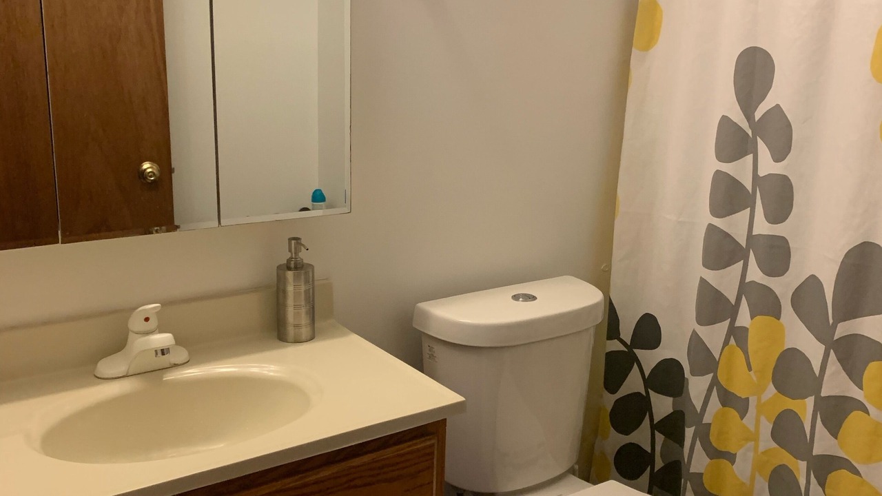 Photo of Bathroom in North Lawndale
