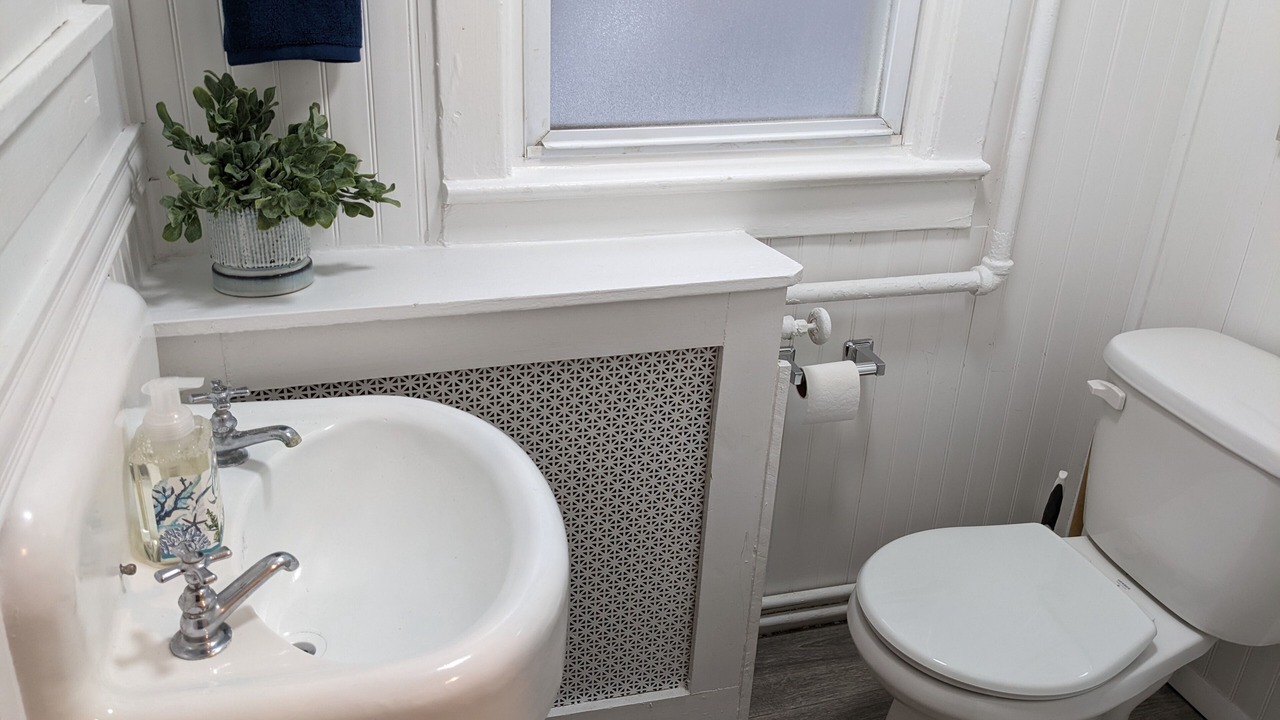 Photo of Bathroom in North End