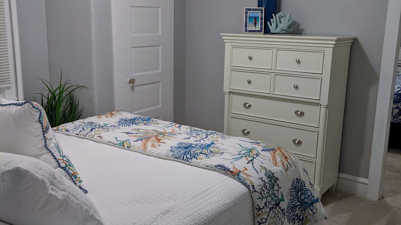 Photo of Bedroom in North End