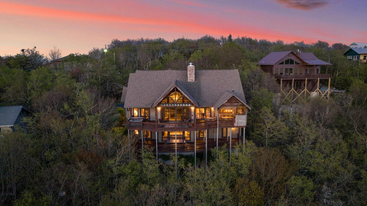 Photo of Others in Beech Mountain