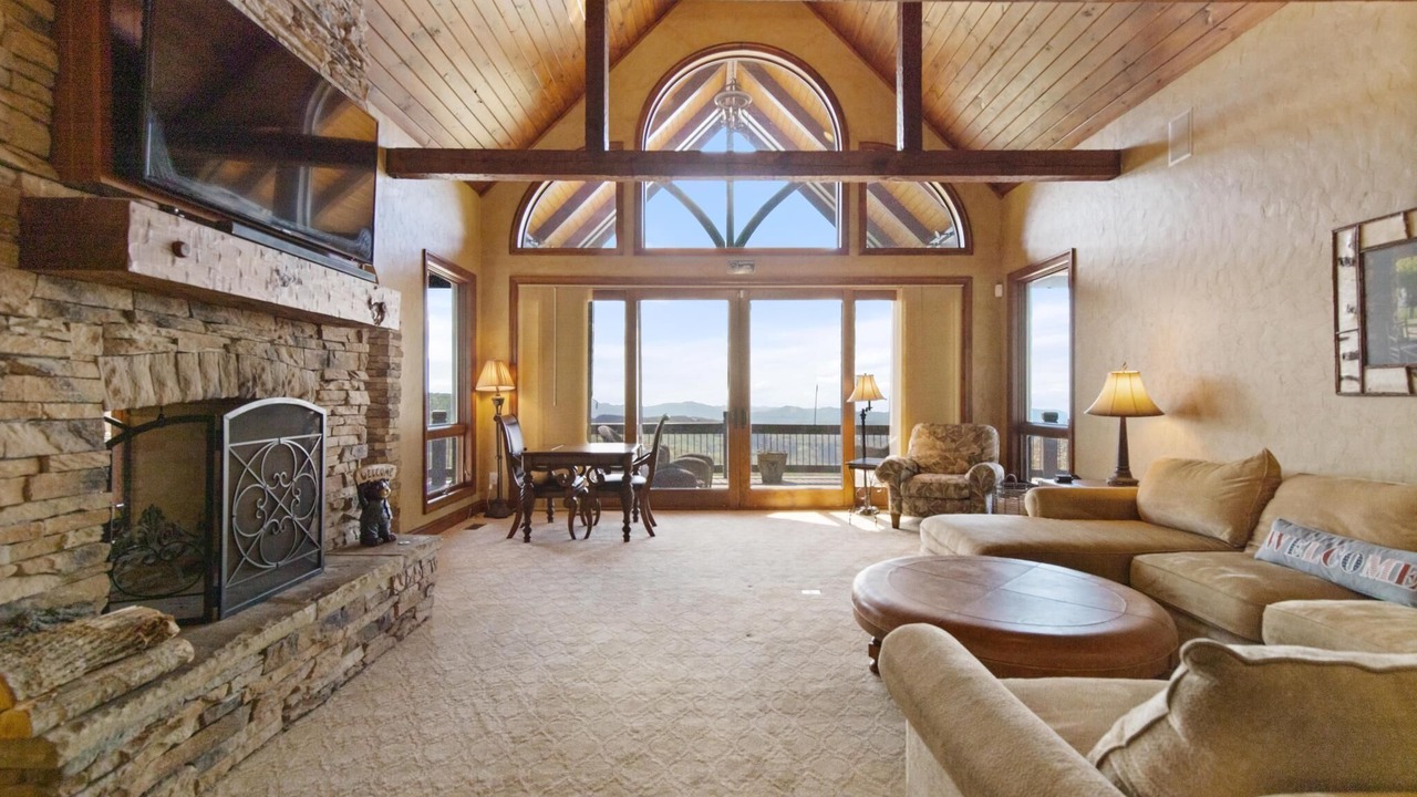 Photo of Livingroom in Beech Mountain