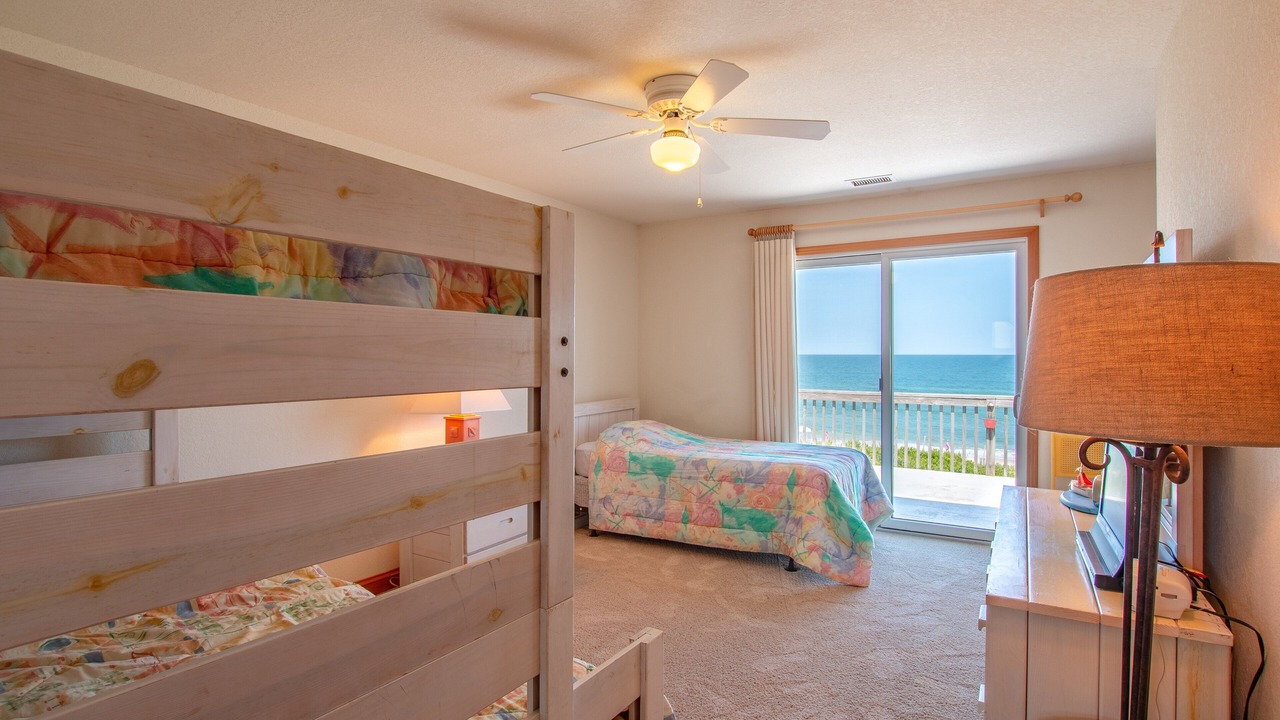 Photo of Bedroom in Ocean Sands