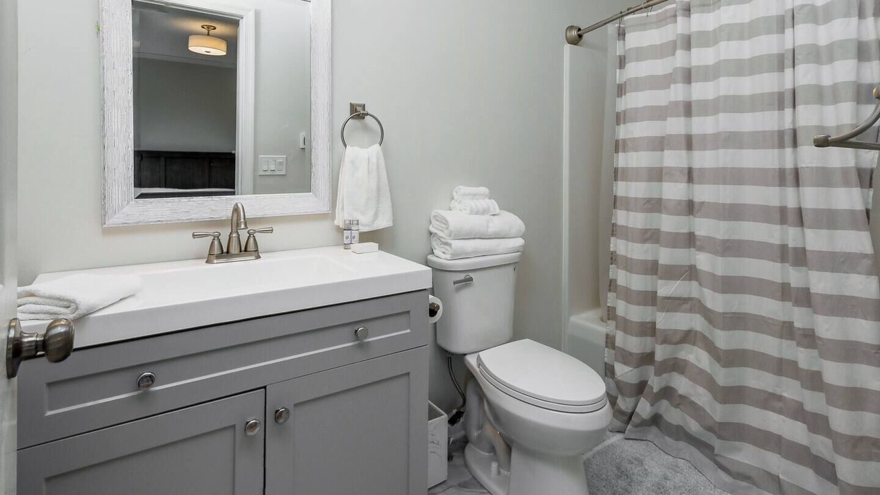 Photo of Bathroom in Caine Woods
