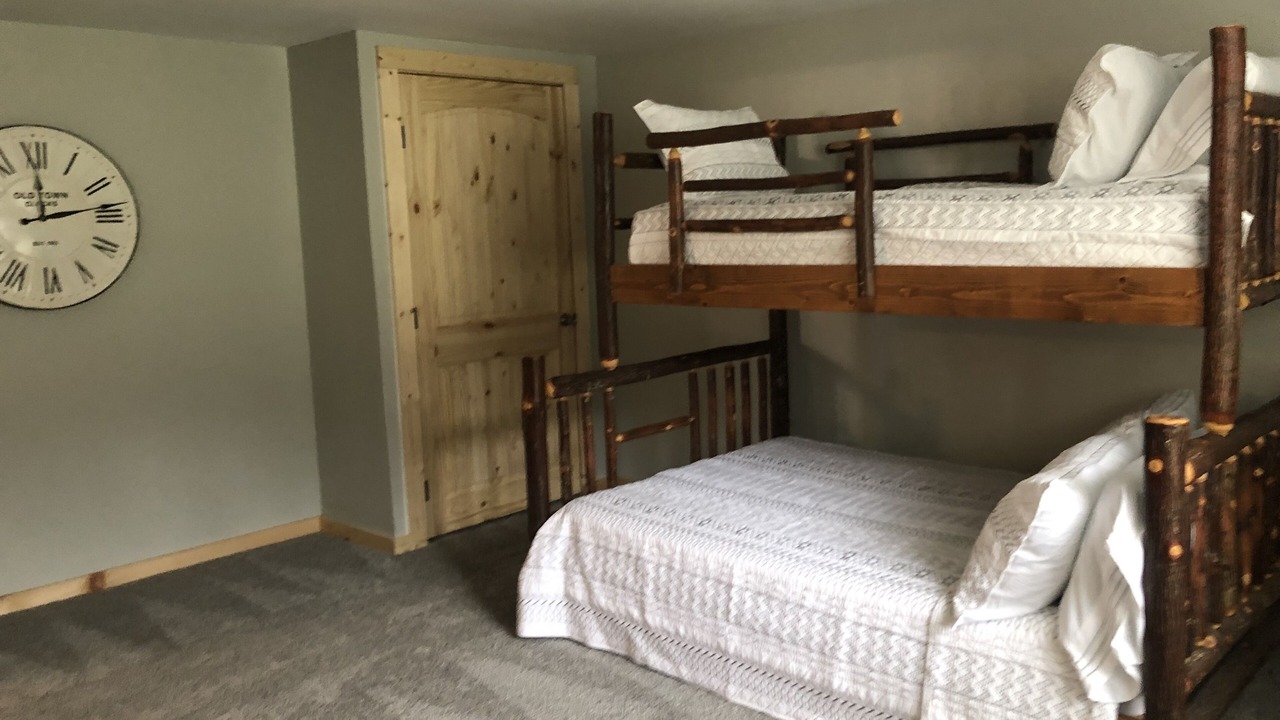 Photo of Bedroom in Tunnel Hill