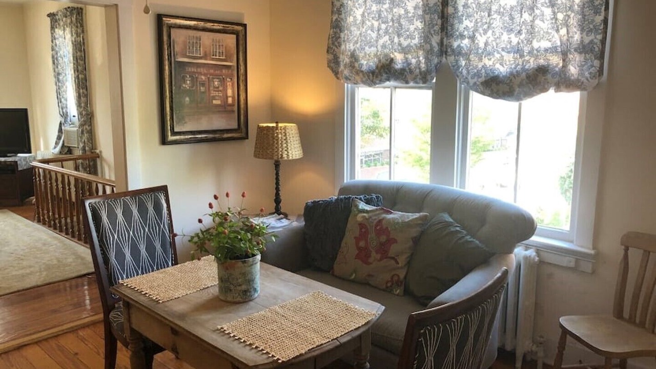 Photo of Livingroom in Old Town Winchester