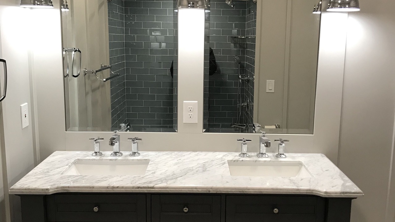 Photo of Bathroom in Mantoloking